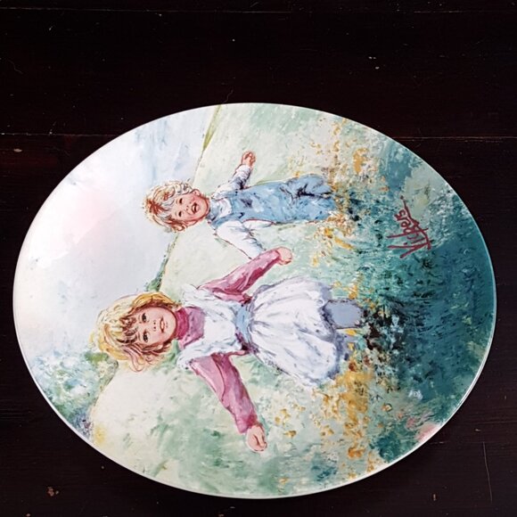 Wedgwood Playtime My Memories by Mary Vickers Second Issue - Picture 4 of 7